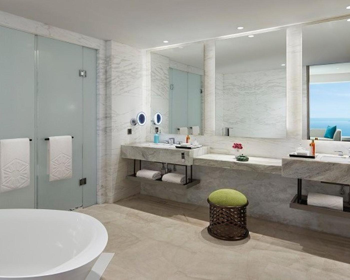 Taj Cidade De Goa Horizon, Goa Panaji Dış mekan fotoğraf Bathroom